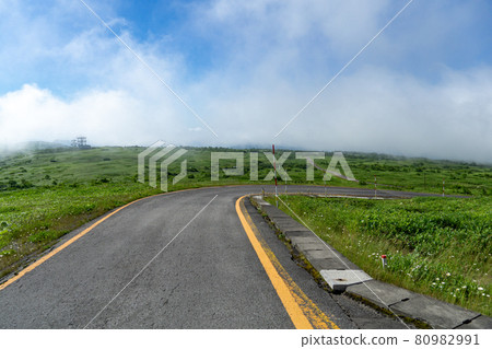 橫津山山頂的美麗景色 橫津山山頂的美麗景色 80982991