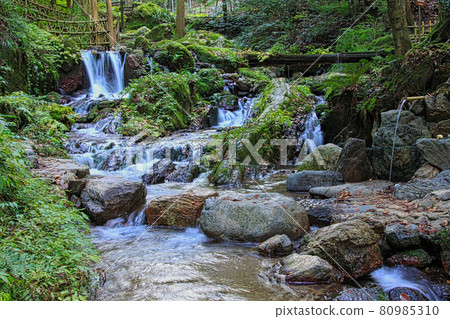 Kuromi waterfall Kuromi waterfall 80985310
