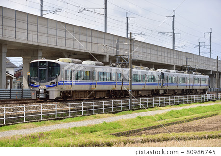 Hokuriku Main Line Matto-Nonoichi JR West 521 series J19 organization (Kanazawa) Hokuriku Main Line Matto-Nonoichi JR West 521 series J19 organization (Kanazawa) 80986745