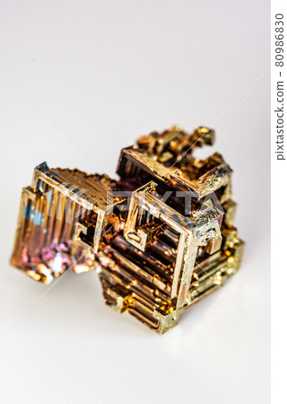 Bismuth skeleton 80986830