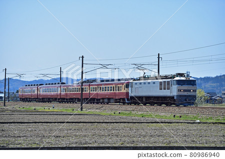 Ainokaze Toyama Railway Isurugi-Fukuoka EF510-510 + 413 series B06 formation + Kuha 455-701 Ainokaze Toyama Railway Isurugi-Fukuoka EF510-510 + 413 series B06 formation + Kuha 455-701 80986940