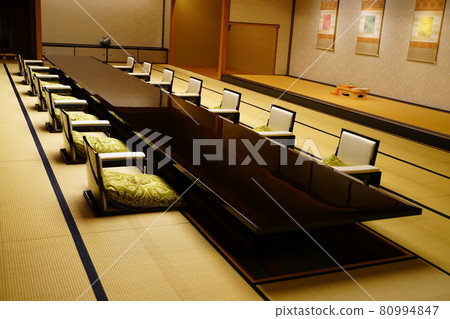 Luxury banquet 80994847