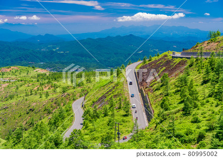 (Gunma Prefecture) Shiga Kusatsu Road (Refreshing Highway) Scenery on the Kusatsu side 80995002