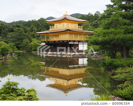 夏季更換金閣寺茅草屋頂後 夏季更換金閣寺茅草屋頂後 80996384