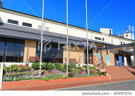 [兵庫縣]晴天下的大成文橋紀念館（宇津山） 80997876