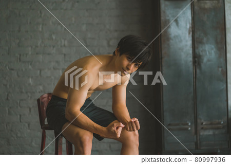 運動員 80997936