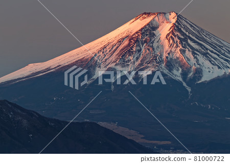 Mt. Fuji at sunrise seen from Mt. Takagawa Mt. Fuji at sunrise seen from Mt. Takagawa 81000722