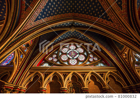 The Sainte Chapelle church, Paris, France 81000832