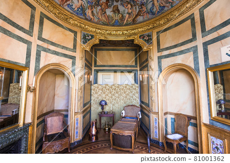 Vaux le vicomte castle, Maincy, France 81001362