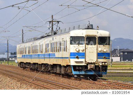 Ainokaze Toyama Railway Isurugi-Fukuoka Ainokaze Toyama Railway 413 series B02 organization 81001954