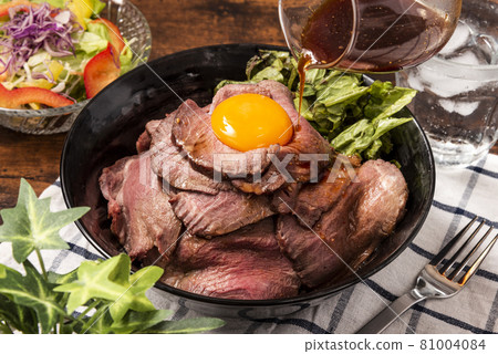 烤牛肉碗 81004084
