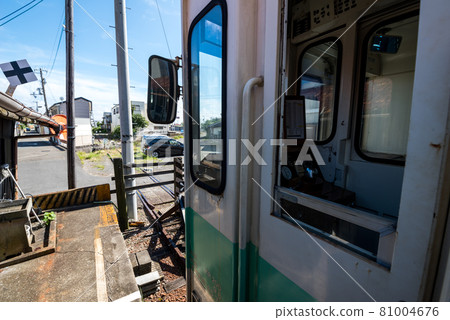[Kishu Railway Line] Abandoned line trace seen from Nishigobo Station 81004676