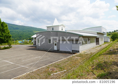 Fukagawa Municipal Yoshizumi Elementary School (closed) Fukagawa Municipal Yoshizumi Elementary School (closed) 81005196
