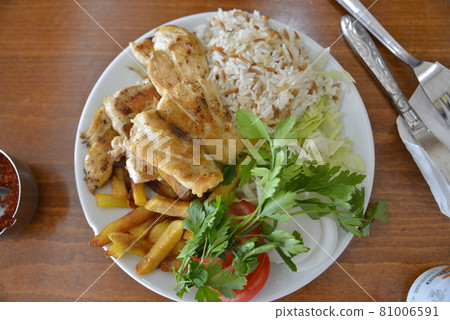 Turkish plate meat dish Turkish plate meat dish 81006591