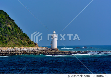 A date spot selected as a sacred place for lovers along with the lighthouse of Cape Irago and Koijigahama, Tahara City, Aichi Prefecture (13) 81008280