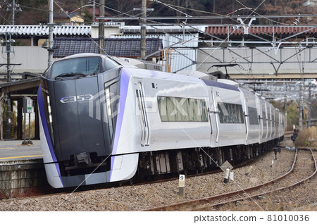 中央本線上野原JR東E353系列S103編隊(松本)梓海治 中央本線上野原JR東E353系列S103編隊(松本)梓海治 81010036