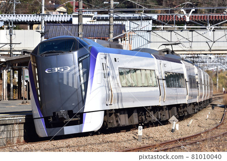 中央本線上野原JR東E353系列S102組織(松本)梓海治 中央本線上野原JR東E353系列S102組織(松本)梓海治 81010040