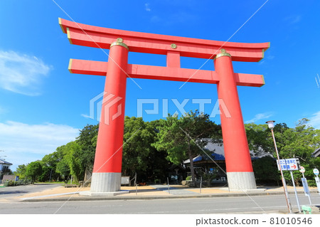[Hyogo Prefecture] Onokorojima Shrine's Otorii 81010546