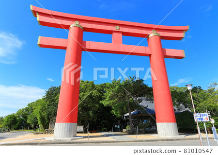 [Hyogo Prefecture] Onokorojima Shrine's Otorii 81010547