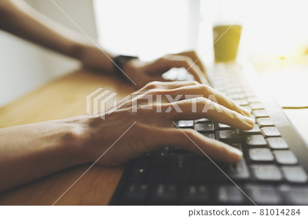 Computer keyboard and women's hands Computer keyboard and women's hands 81014284