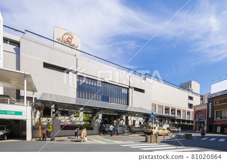 Hiyoshi Station 81020864