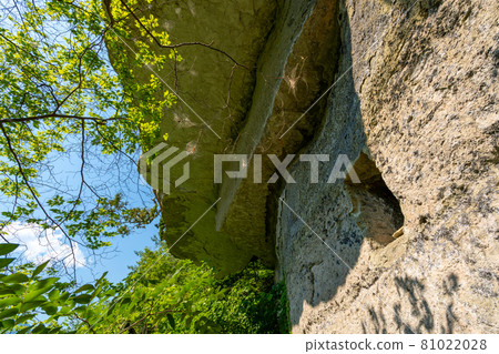 Stunning landscape with repeated erosion and weathering 81022028