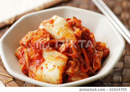 Spicy and delicious Korean kimchi Spicy and delicious Korean kimchi 81024705