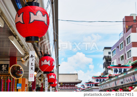 Nakamise and Sensoji Temple (Taito-ku, Tokyo) 81027451