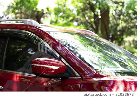 開車場景出門安全行車 開車場景出門安全行車 81028678