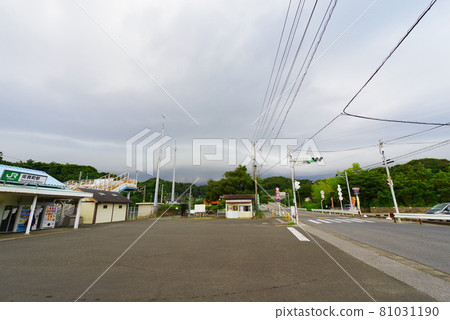 內房線贊岐町站的風景 81031190
