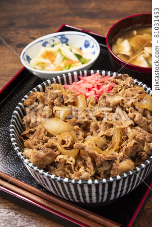 beef bowl  81031453