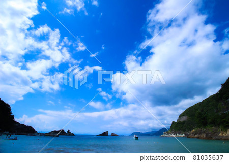 Nishiizu summer sky 81035637