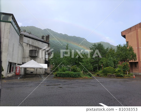 水上鎮的雙彩虹 81038353