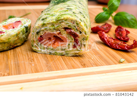 Zucchini roll with cream cheese and salmon 81043142