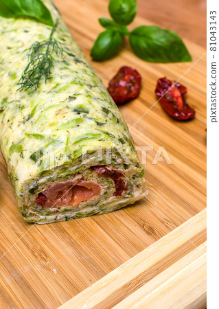 Zucchini roll with cream cheese and salmon 81043143