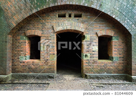 [Tomogashima] Warehouse of the 3rd Battery Ruins 81044609