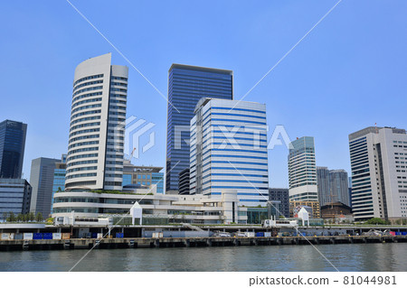 View from Tokyo Sumida River water bus Takeshiba Pier View from Tokyo Sumida River water bus Takeshiba Pier 81044981