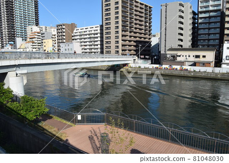 大阪市西區 大阪市西區 81048030
