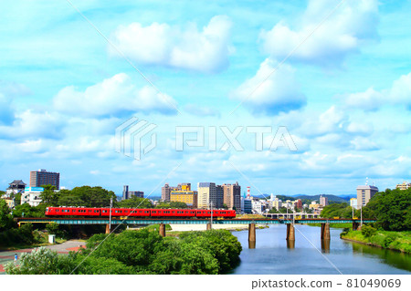 Okazaki cityscape and Meitetsu train scenery 81049069