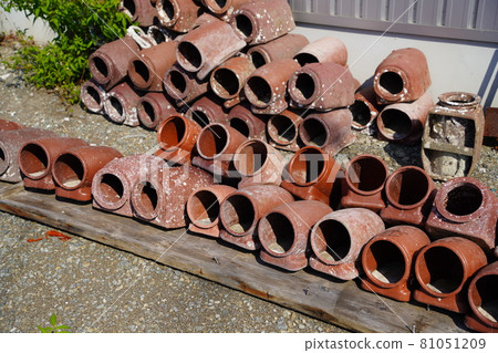 Lots of octopus traps Lots of octopus traps 81051209