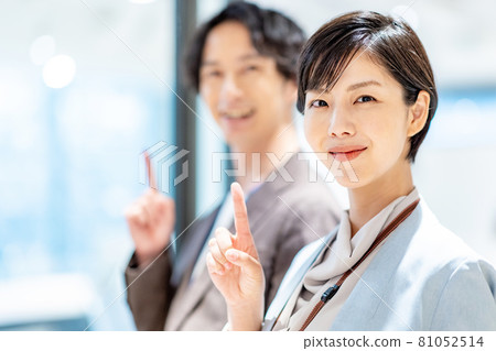 Men and women profile business image shooting cooperation "+ SHIFT NOGIZAKA" Men and women profile business image shooting cooperation "+ SHIFT NOGIZAKA" 81052514