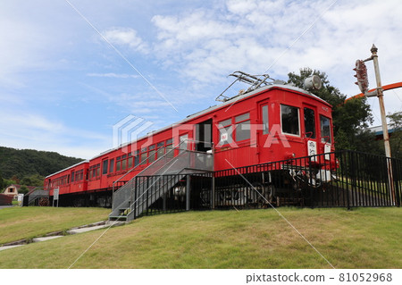 Meitetsu Railway Devo 800 type train 81052968