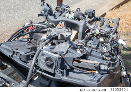 拖拉機廢料 81053504