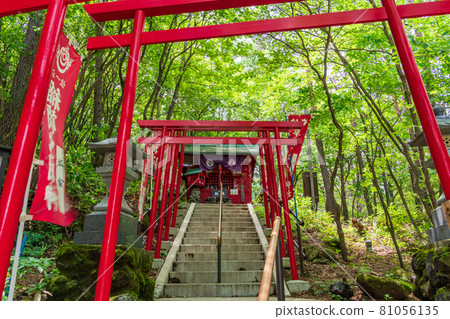 （群馬縣）草津溫泉/西之河原公園草津穴守稻荷神社 81056135