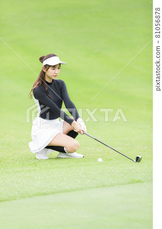 A female approach to enjoy golf A female approach to enjoy golf 81056878