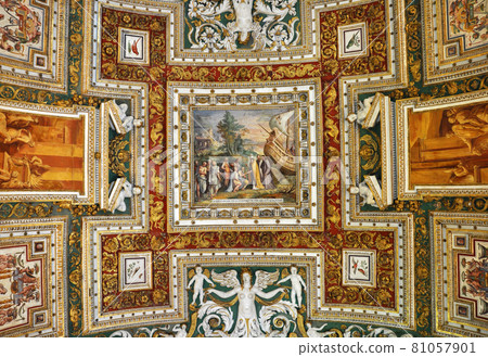 The ceiling of the Gallery of Maps. Vatican museum The ceiling of the Gallery of Maps. Vatican museum 81057901
