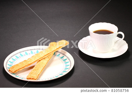 Stick pie and coffee Stick pie and coffee 81058756