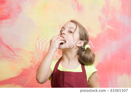 Baking and delicious bakery Baking and delicious bakery 81065307