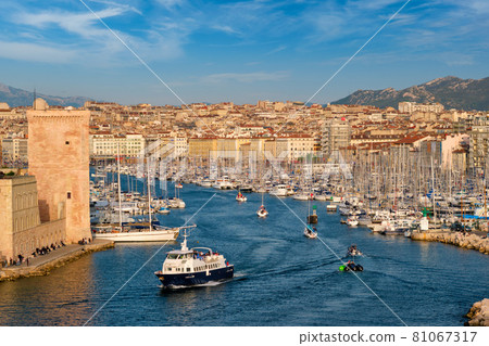 Yachts coming to Marseille Old Port on sunset. Marseille, France 81067317