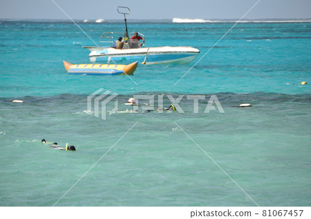 Saipan: The beautiful sea of Mañagaha 81067457